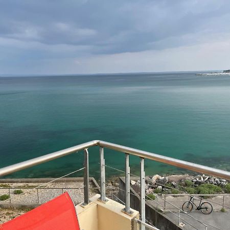Appartement Cosy Les Pieds Dans L'Eau, Vue Mer Exceptionnelle Crozon Luaran gambar